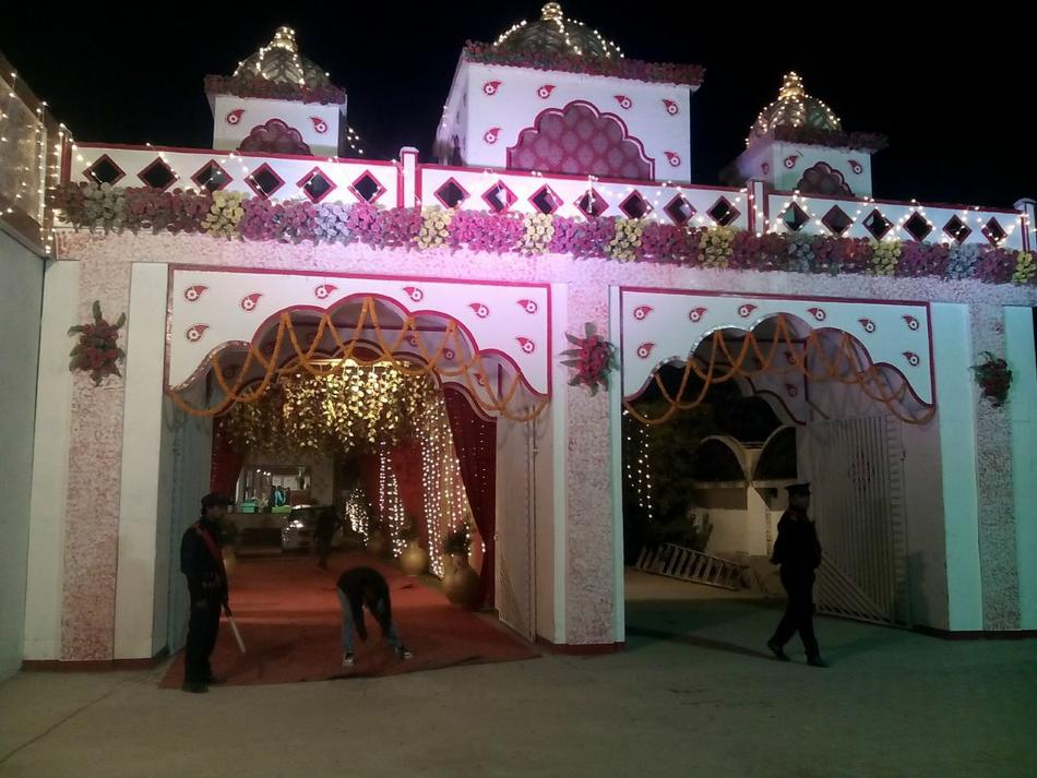 Bhagwati garden noida entrance