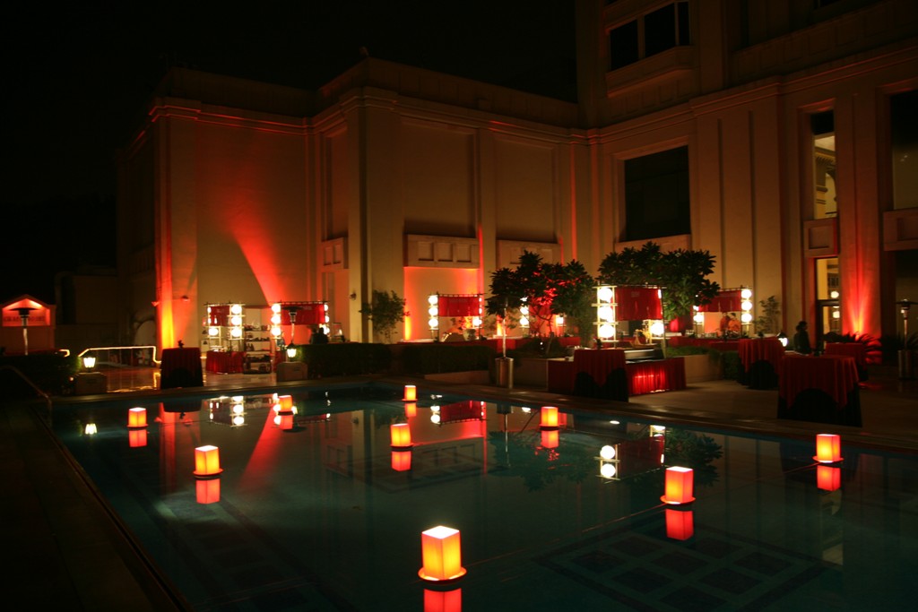 Metropolitan hotel connaught place wedding lawn