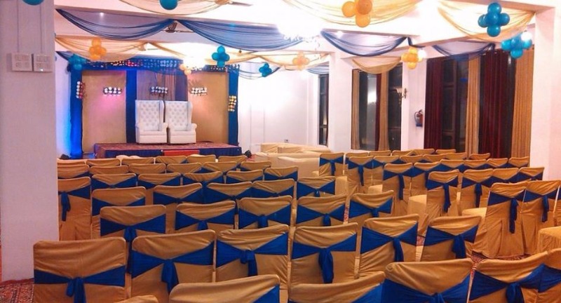 Tarang banquets ghaziabad wedding stage